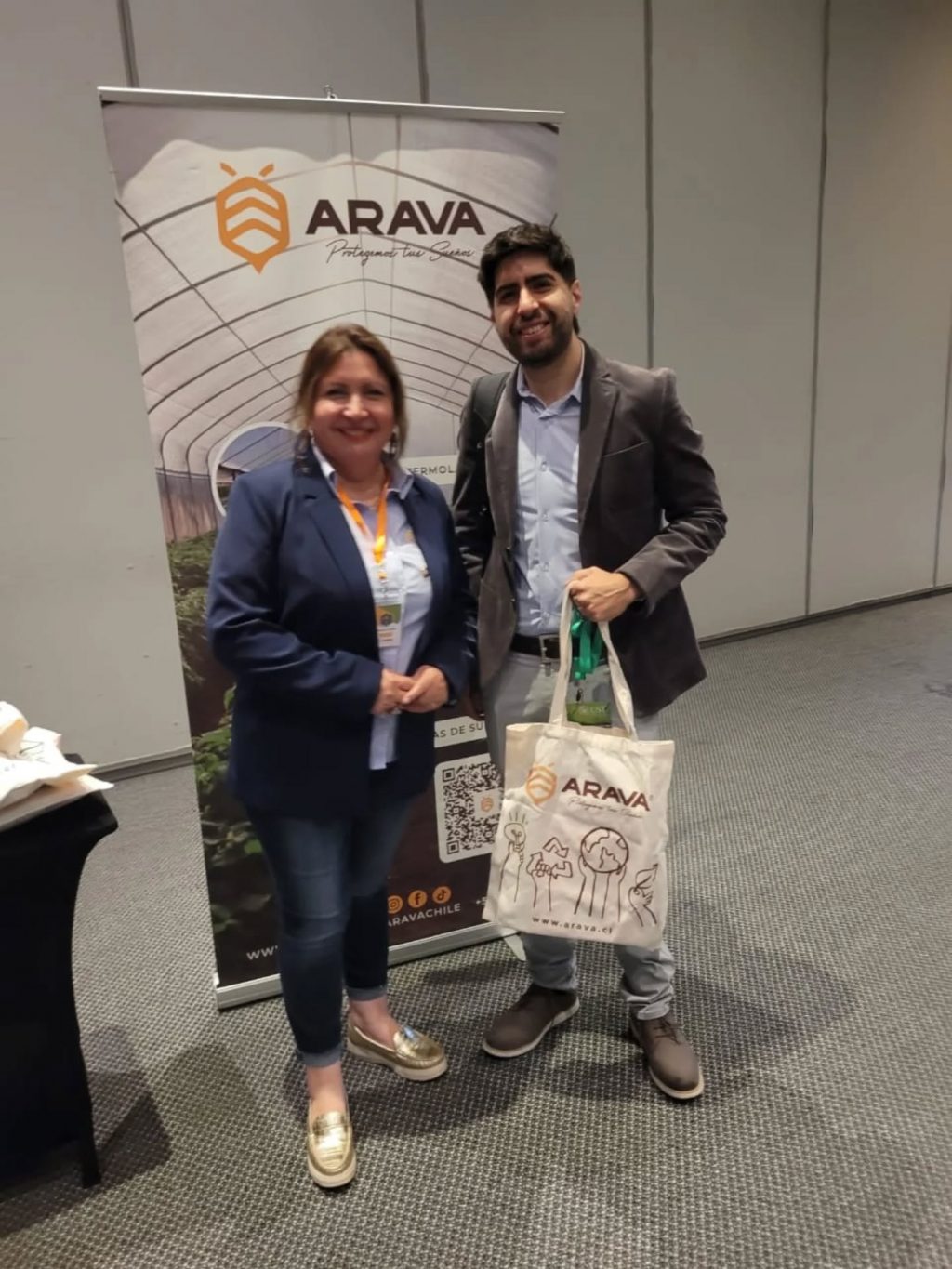 Instagram post from aravachile. This post is in position 1.